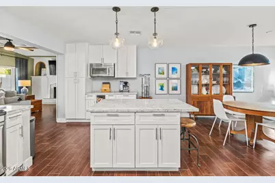 4414 E Montecito Avenue, Phoenix, AZ 85018 - Photo 11