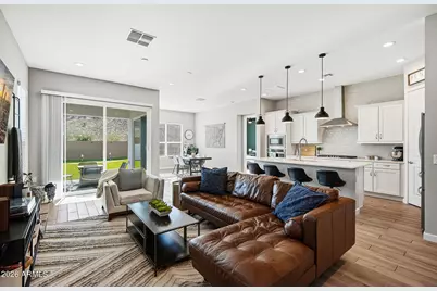 24208 N 20th Place, Phoenix, AZ 85024 - Photo 9