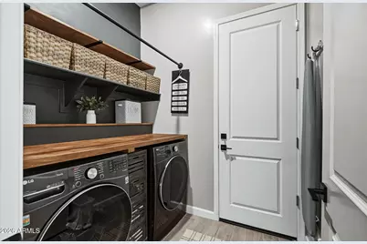 24208 N 20th Place, Phoenix, AZ 85024 - Photo 25