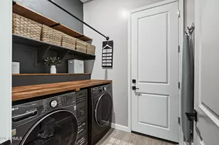 24208 N 20th Pl, Phoenix, AZ 85024 - Photo 25