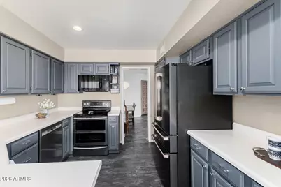 15120 N 86th Drive, Peoria, AZ 85381 - Photo 13