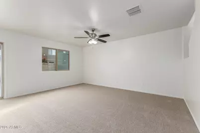 6135 E Paradise Lane, Florence, AZ 85132 - Photo 9