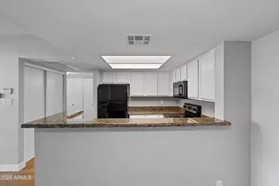 5757 W Eugie Avenue #2114, Glendale, AZ 85304 - Photo 13