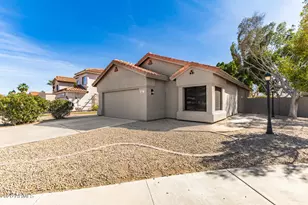 14613 S 43rd St, Phoenix, AZ 85044 - Photo 3