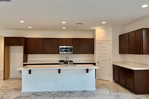 10214 W Indianola Ave, Avondale, AZ 85392 - Photo 5