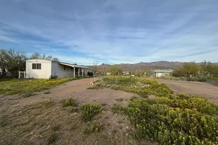 19825 E Ironwood Rd, Black Canyon City, AZ 85324 - Photo 13
