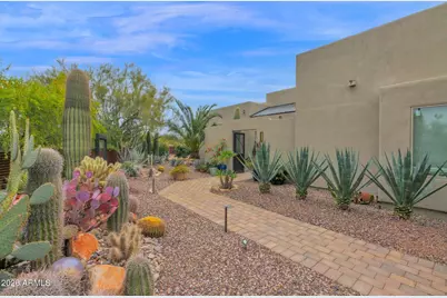 7817 E Dynamite Boulevard, Scottsdale, AZ 85266 - Photo 9