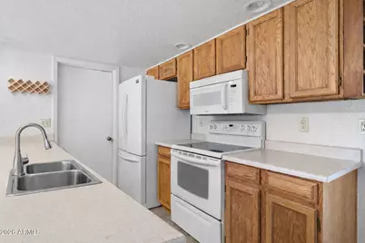 4131 E Ahwatukee Drive, Phoenix, AZ 85044 - Photo 7