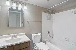 4131 E Ahwatukee Dr, Phoenix, AZ 85044 - Photo 11