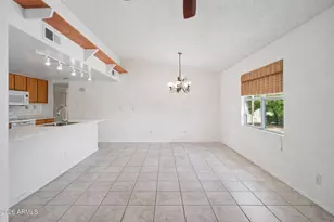 4131 E Ahwatukee Dr, Phoenix, AZ 85044 - Photo 9