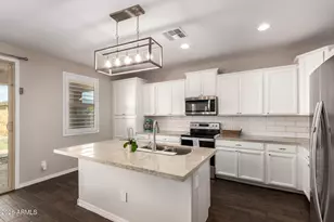 22653 N 122nd Ln, Sun City, AZ 85373 - Photo 5