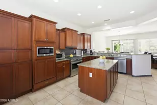 26657 W Mohawk Ln, Buckeye, AZ 85396 - Photo 7