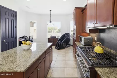 26657 W Mohawk Lane, Buckeye, AZ 85396 - Photo 9