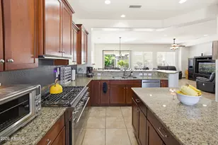 26657 W Mohawk Ln, Buckeye, AZ 85396 - Photo 13