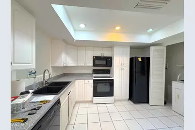 1225 E Avenida Hermosa --, Phoenix, AZ 85014 - Photo 5