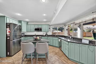 4120 E Fairview Circle, Mesa, AZ 85206 - Photo 17