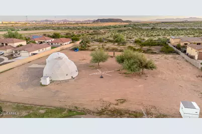 3115 W Cavedale Drive, Phoenix, AZ 85083 - Photo 31