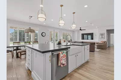 7108 S Twilight Court, Gilbert, AZ 85298 - Photo 5