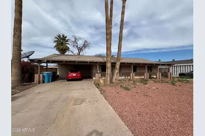 6258 W Wolf Street, Phoenix, AZ 85033 - Photo 1