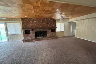 6258 W Wolf St, Phoenix, AZ 85033 - Photo 9