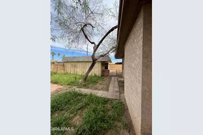 6258 W Wolf Street, Phoenix, AZ 85033 - Photo 17