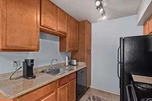 3600 N Hayden Rd, Scottsdale, AZ 85251 - Photo 9