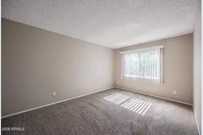 4260 N 67th Drive, Phoenix, AZ 85033 - Photo 13