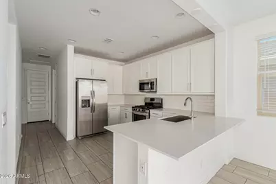 9208 W Sells Drive, Phoenix, AZ 85037 - Photo 11