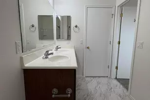 7464 S 31st Pl, Phoenix, AZ 85042 - Photo 13