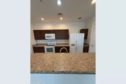 7464 S 31st Place, Phoenix, AZ 85042 - Photo 7