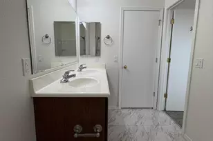 7464 S 31st Pl, Phoenix, AZ 85042 - Photo 13