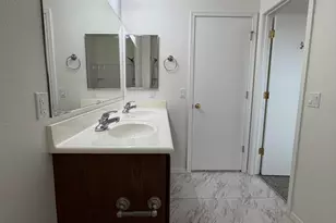 7464 S 31st Pl, Phoenix, AZ 85042 - Photo 13