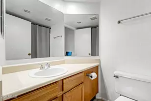 3228 W Glendale Ave, Phoenix, AZ 85051 - Photo 13