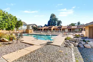 3228 W Glendale Ave, Phoenix, AZ 85051 - Photo 23