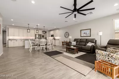 2054 E Entoro Drive, Casa Grande, AZ 85122 - Photo 7