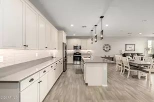 2054 E Entoro Dr, Casa Grande, AZ 85122 - Photo 9