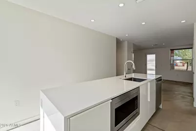 1337 E Polk Street #10, Phoenix, AZ 85006 - Photo 13