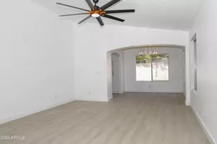 2022 E Villa Maria Dr, Phoenix, AZ 85022 - Photo 17