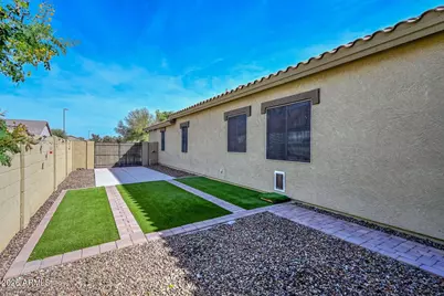 16729 W Jackson Street, Goodyear, AZ 85338 - Photo 9