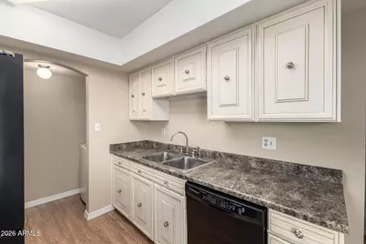 5174 N 83rd Street, Scottsdale, AZ 85250 - Photo 11