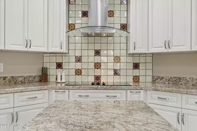 15629 N 10th Place, Phoenix, AZ 85022 - Photo 17