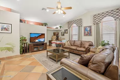 15629 N 10th Place, Phoenix, AZ 85022 - Photo 7