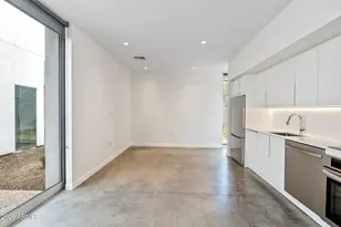 1337 E Polk St, Phoenix, AZ 85006 - Photo 11