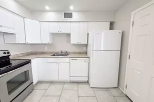 308 E Vogel Ave, Phoenix, AZ 85020 - Photo 7