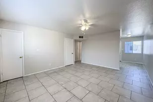 308 E Vogel Ave, Phoenix, AZ 85020 - Photo 11