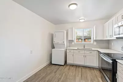1707 N 18th Street #A2, Phoenix, AZ 85006 - Photo 9