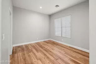 2403 W Kit Carson Ct, Phoenix, AZ 85086 - Photo 5