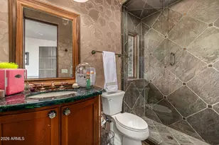 5676 E Cheney Dr, Paradise Valley, AZ 85253 - Photo 69