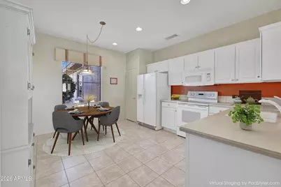 19286 N Mohave Sage Way, Surprise, AZ 85387 - Photo 9