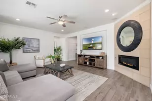 4441 S Gardenia Dr, Chandler, AZ 85248 - Photo 9